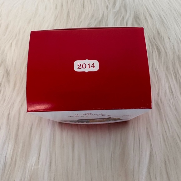 Hallmark Surfin' Safari Keepsake Ornament 2014 - Picture 2 of 6